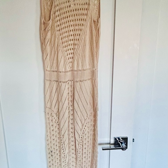 NWT Forever 21 crochet maxi dress. Size large - Picture 4 of 7